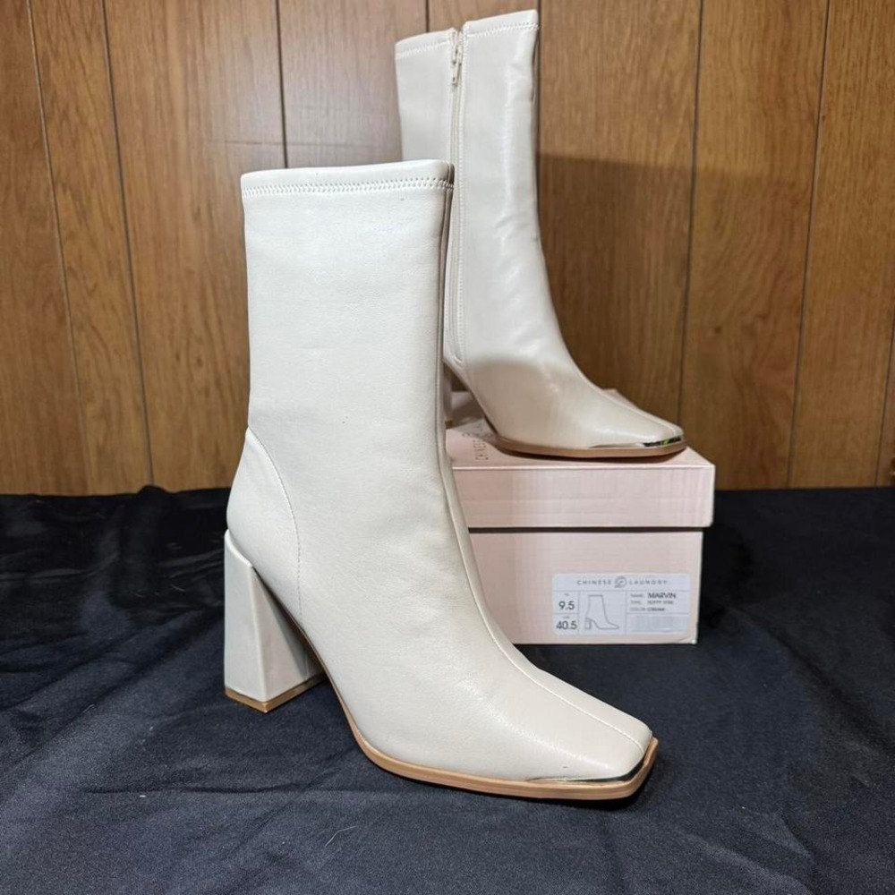 Chinese Laundry Cream Ankle Boots with Square Toe Size 9.5 Womens ‎ Brand New